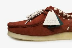 Clarks Wallabee