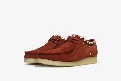 Clarks Wallabee