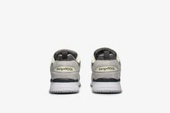 Best deal 🤩 Kangaroos Exo II OG 🔔 12 Kangaroos Exo II OG