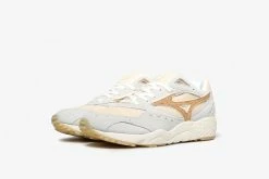 Footwear Mizuno Contender Undyed
