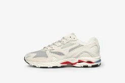 Mizuno Wave Rider 10 X Highsnobiety