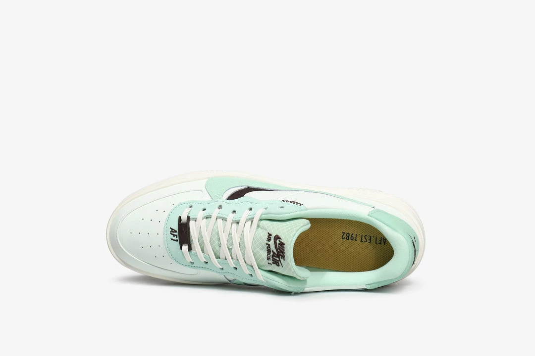 Brand new ๐ฅ Nike ๐ฉ Womens Air Force 1 PLT.AF.ORM ๐ฅ 6 Nike Womens Air Force 1 PLT.AF.ORM