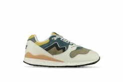 Karhu Synchron Classic