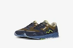 Karhu Aria 95 "Northern Lights" Footwear