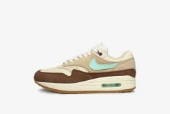 Footwear Nike Air Max 1 Premium 2
