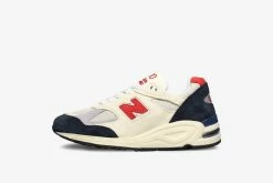 Footwear New Balance M990TA2
