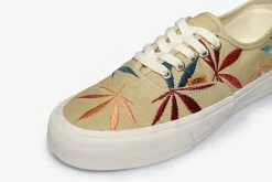 Vans Vault UA Authentic VR3 LX 420